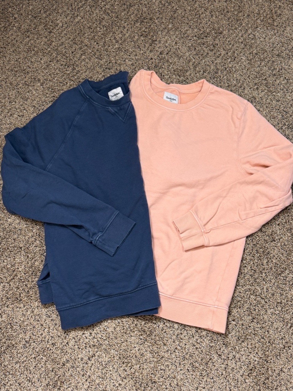 Goodfellow & Co Pink Navy Blue Basic Sweatshirt Men’s Large - Bundle of 2!